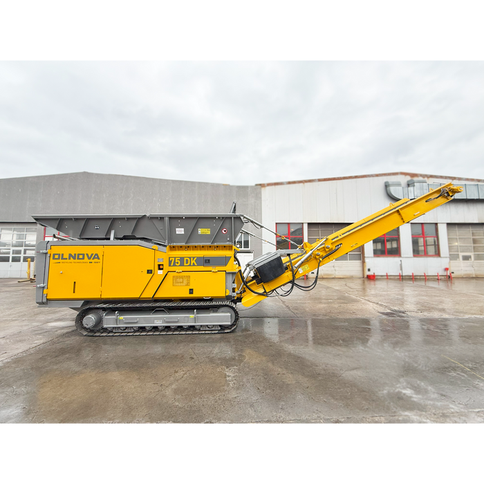 Olnova | Model 75 Primary Shredder | Tracked Diesel, High-Capacity Waste & Recycling Machine