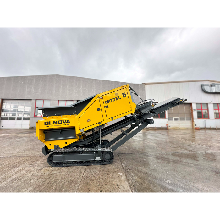 Olnova | Model 5 Primary Shredder | Tracked Diesel, High-Capacity Waste & Recycling Machine