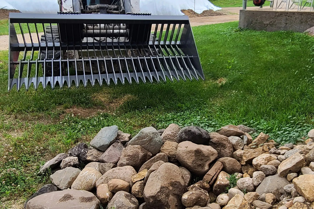 Berlon | Skeleton Rock Bucket | Skid Steer Bucket